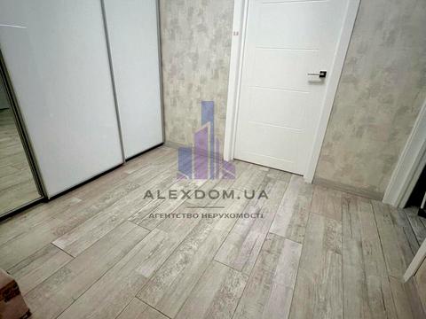 квартира за адресою Лобачевського пров., 7-А