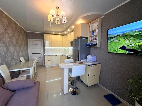 квартира за адресою Полковника Гуляєва просп. (Маршала Жукова), 111