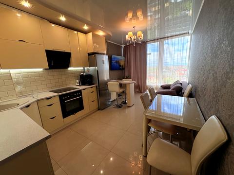 квартира за адресою Полковника Гуляєва просп. (Маршала Жукова), 111