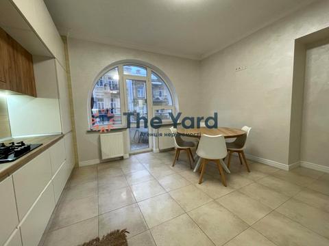 квартира по адресу Александра Конисского ул., 76-78