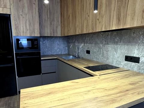 квартира за адресою В'ячеслава Чорновола вул., 6