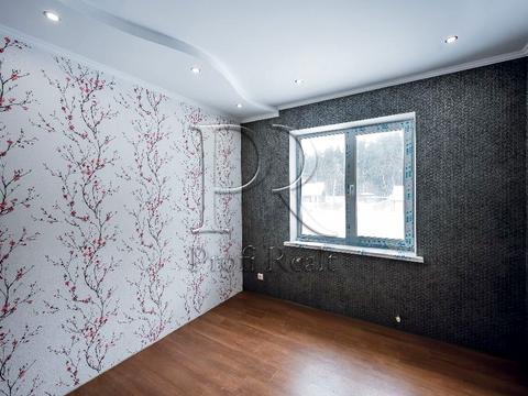 будинок за адресою Грушевського вулиця