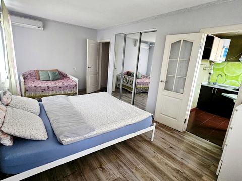 квартира за адресою Петра Калнишевського просп. (Косіора), 60