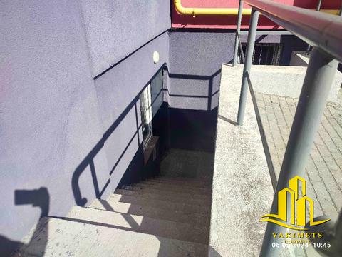 комерційна за адресою Романа Шухевича вул., 5