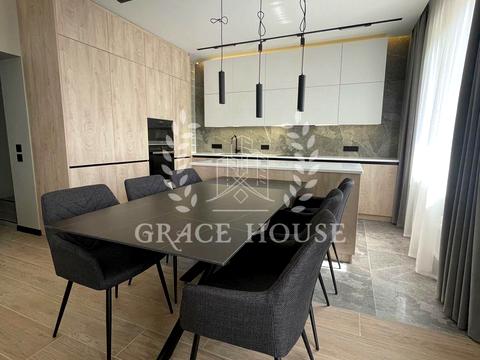 будинок за адресою Лобановського вул.