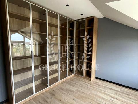 будинок за адресою Лобановського вул.