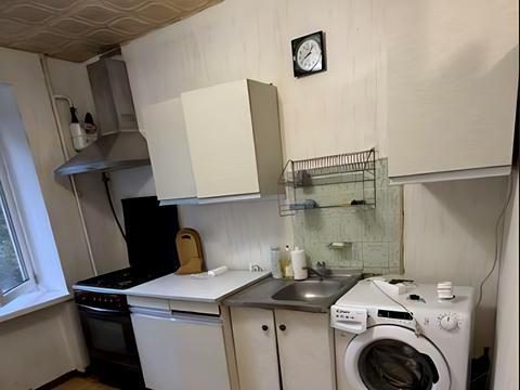 квартира за адресою Святоюріївська вул., 10/2