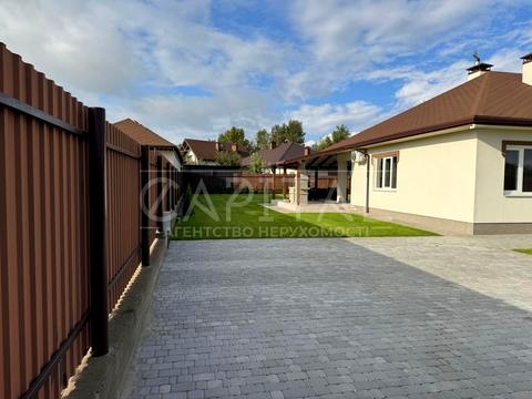 будинок за адресою Вул. Успішна