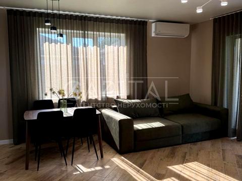 будинок за адресою Вул. Успішна