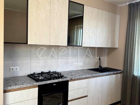 будинок за адресою Вул. Успішна