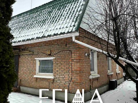 будинок за адресою провулок Шкільний, 12/9