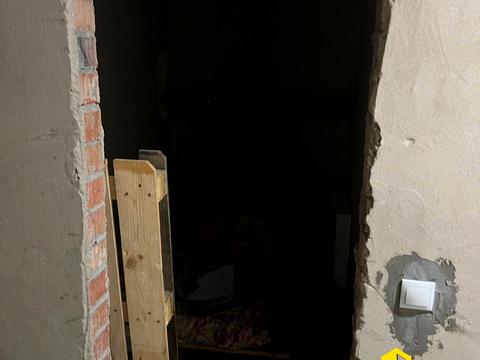 комерційна за адресою Богдана Хмельницького  вул., 230а