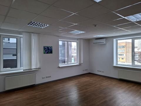 комерційна за адресою Голосіївський просп. (40-річчя Жовтня), 78/2