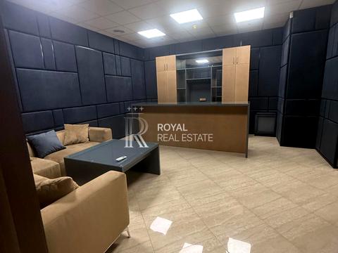 коммерческая по адресу Михаила Грушевского ул., 9Б