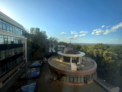 коммерческая по адресу Михаила Грушевского ул., 9Б