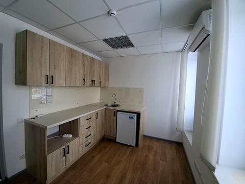 комерційна за адресою Голосіївський просп. (40-річчя Жовтня), 78/2