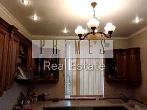 дом по адресу Печерский спуск