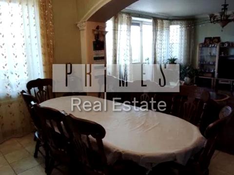 дом по адресу Печерский спуск