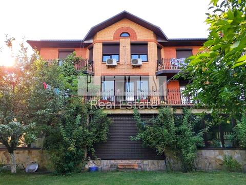 дом по адресу Печерский спуск