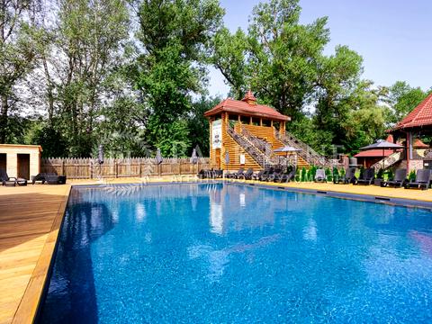 коммерческая по адресу Дубовый Гай ул., 1