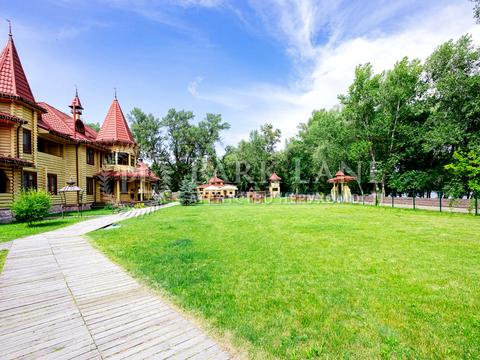 коммерческая по адресу Дубовый Гай ул., 1