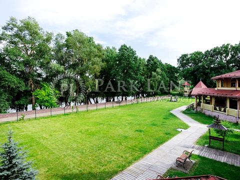 коммерческая по адресу Дубовый Гай ул., 1