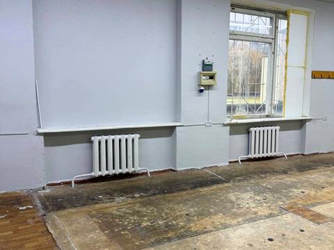 коммерческая по адресу Молодіжна ул., 12/1