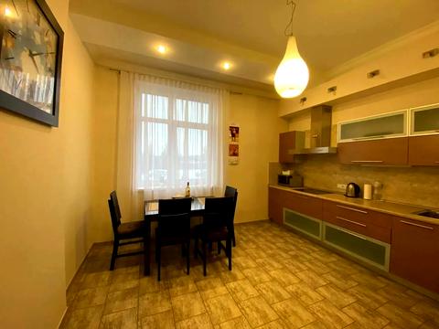 квартира за адресою Лесі Українки бульв., 7-Б