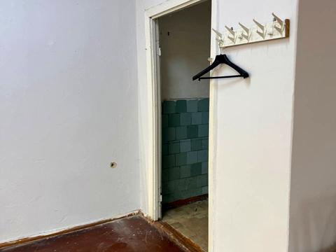 коммерческая по адресу Молодіжна ул., 12/1