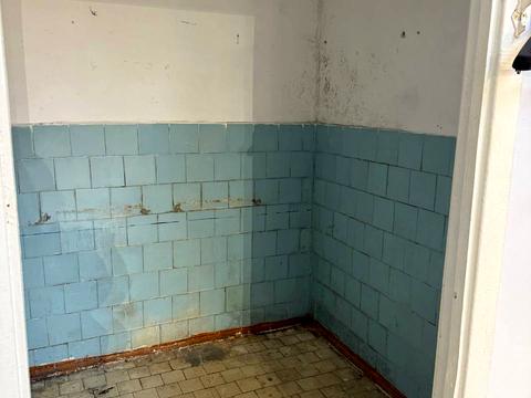 коммерческая по адресу Молодіжна ул., 12/1