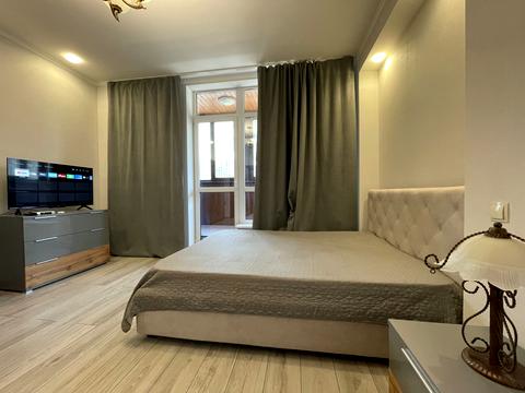 квартира за адресою Андрія Верхогляда вул. (Михайла Драгомирова), 5