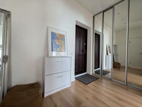 квартира за адресою Дніпровська набережна вул., 26