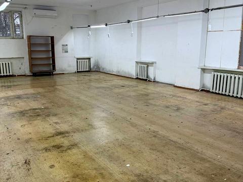 коммерческая по адресу Молодіжна ул., 12/1