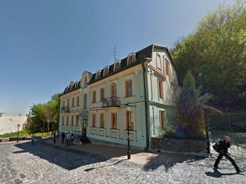 коммерческая по адресу Андреевский спуск, 7а