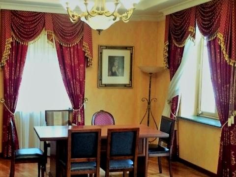 коммерческая по адресу Андреевский спуск, 7а