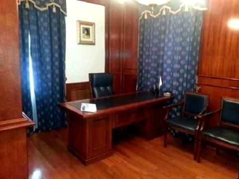 коммерческая по адресу Андреевский спуск, 7а