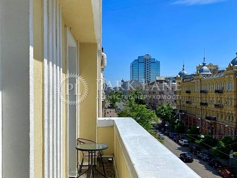 коммерческая по адресу Богдана Хмельницкого ул., 48