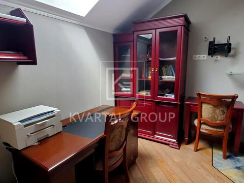 будинок за адресою Січнева