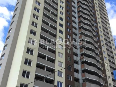 комерційна за адресою Соломії Крушельницької вул., 13