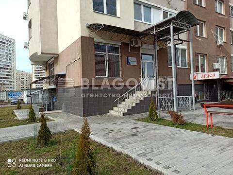 коммерческая по адресу Соломии Крушельницкой ул., 13