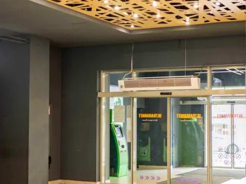 комерційна за адресою Київ, Дениса Монастирського вул. (Василя Сурікова), 3