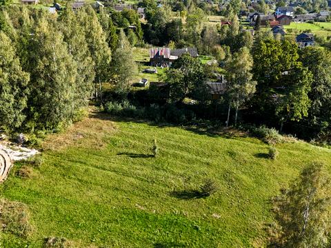 участок по адресу 
