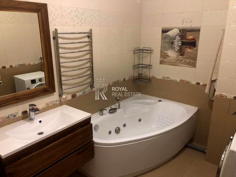 квартира за адресою Миколи Міхновського бульв. (Дружби народів), 14-16