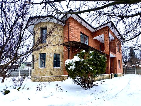 комерційна за адресою Київ, Абрикосова вул., 6