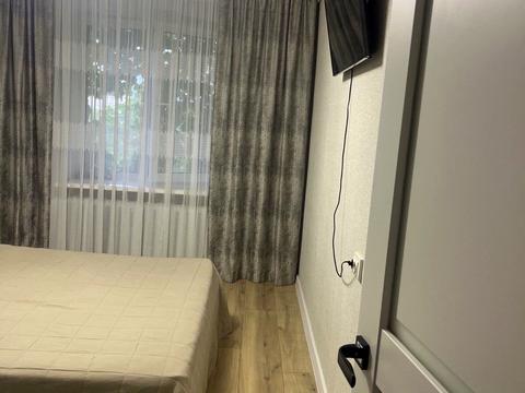 квартира за адресою Героїв Майдану вул. (Червоноармійська), 80