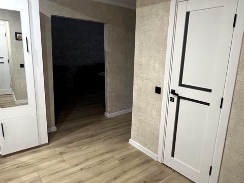 квартира за адресою Героїв Майдану вул. (Червоноармійська), 80