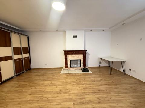 квартира за адресою Довга вул., 9