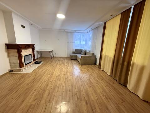 квартира за адресою Довга вул., 9