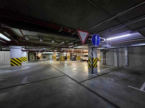 паркоместо по адресу Михаила Бойчука ул. (Киквидзе), 41-Б