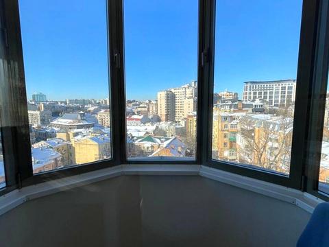 квартира по адресу Кропивницкого ул., 10